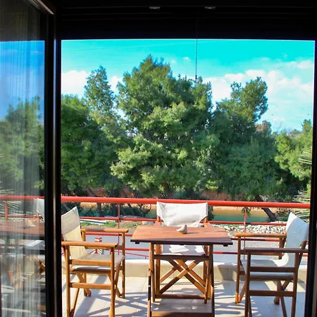 Canal Luxury * Nea Poteidaia